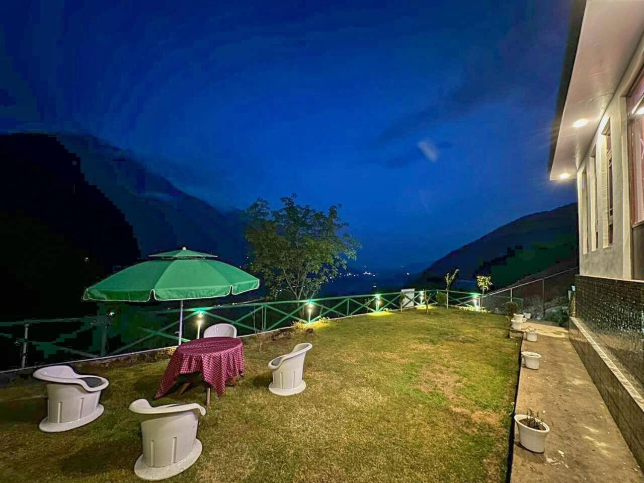Cliff Cottage Pahalgam, Kashmir Batakut Exterior foto
